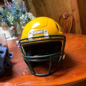 Light Helmet size Youth Large
